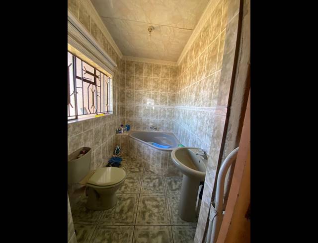 4 BEDROOM HOUSE FOR SALE IN STEEL PARK